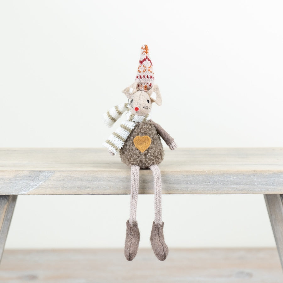 Sitting Mouse with Scarf and Hat