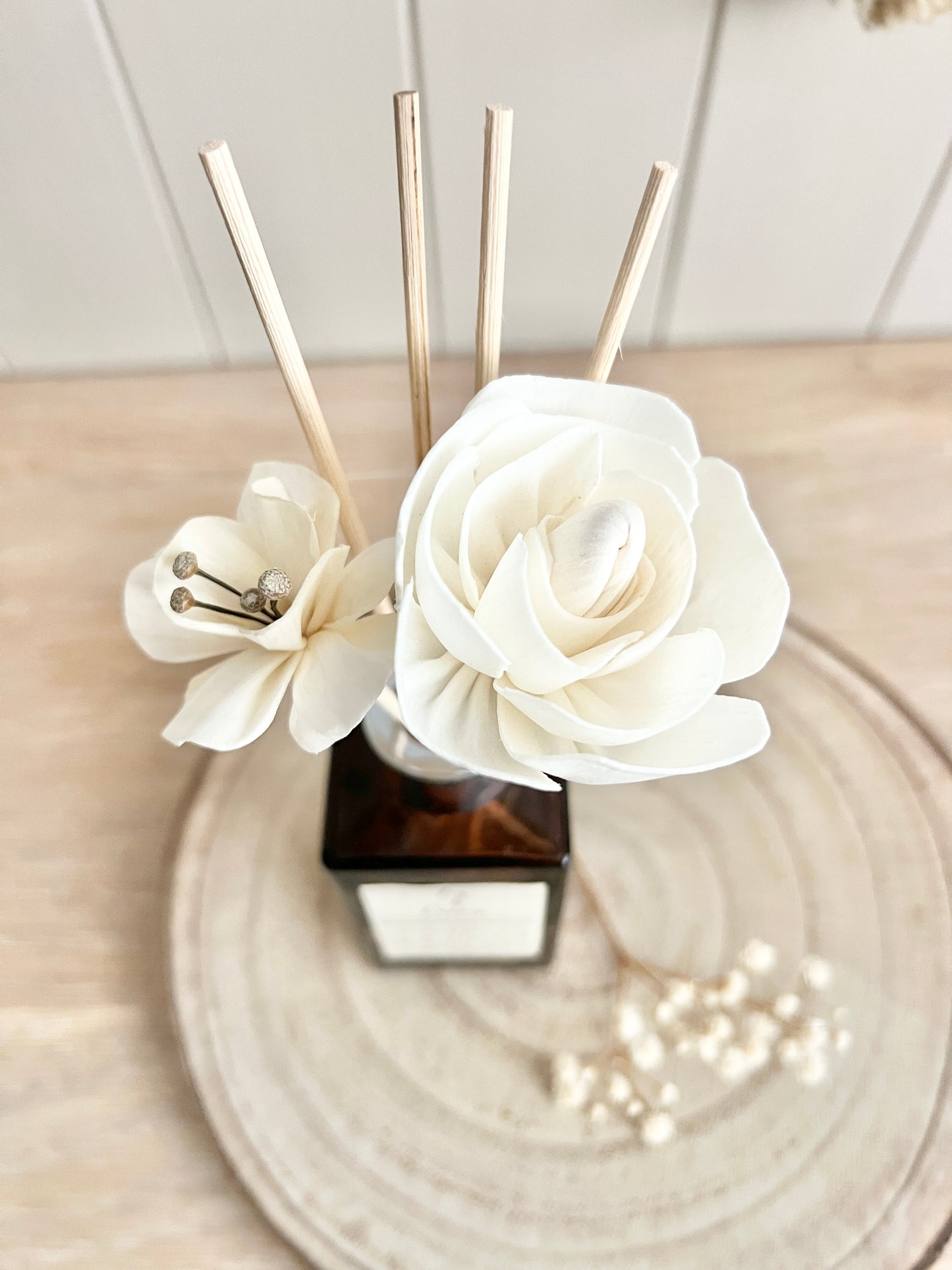 Luxury Reed Diffuser, 100ml, Can be Personalised, Choice of Scents, Flower Reed, Dried Flowers, Amber Bottle