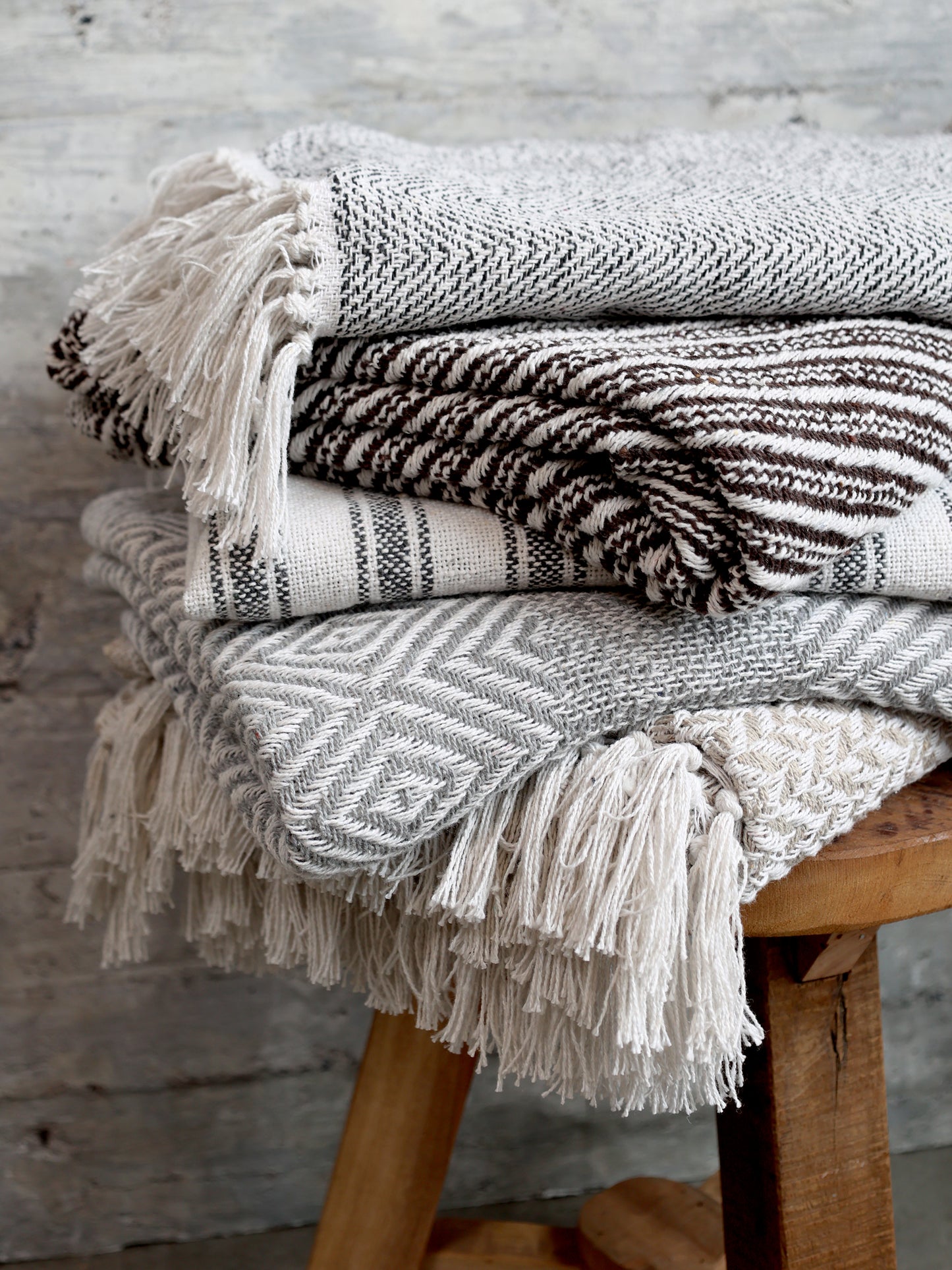 Chic Antique - Grey Throw / Blanket