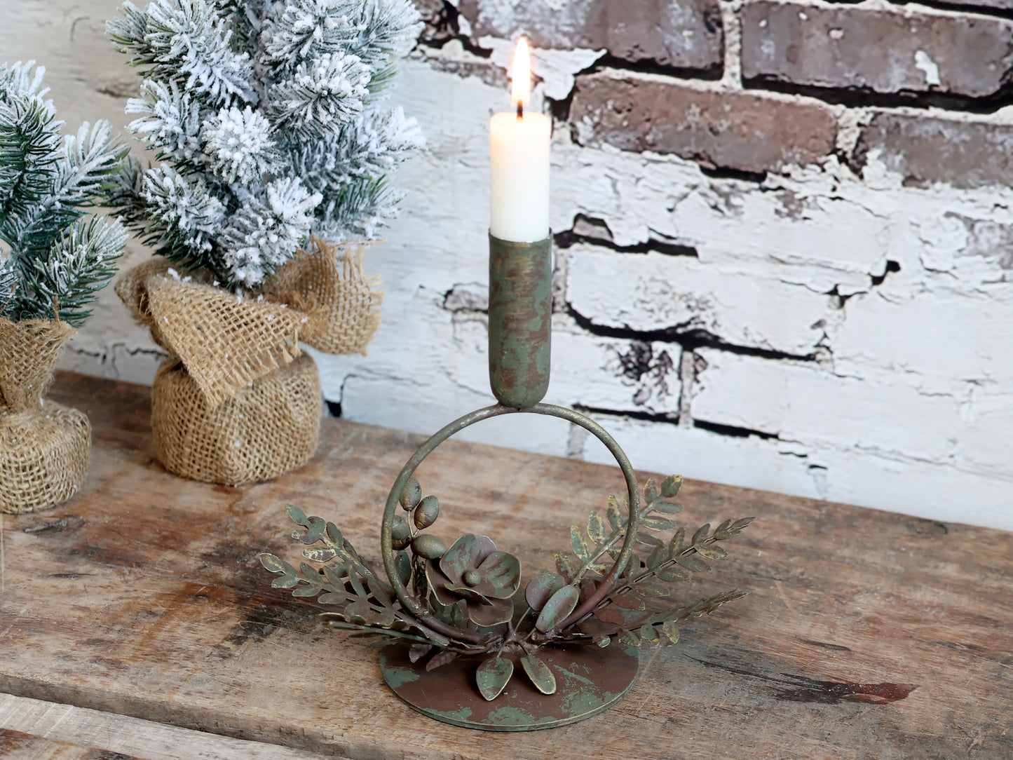 Chic Antique - Antique Brass Candlestick with Leaves