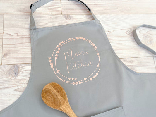 Personalised Adult Apron With or Without Pocket, Any Name or Wording. Choice of Colours. Cooks or Bakers Present, Birthday Gift