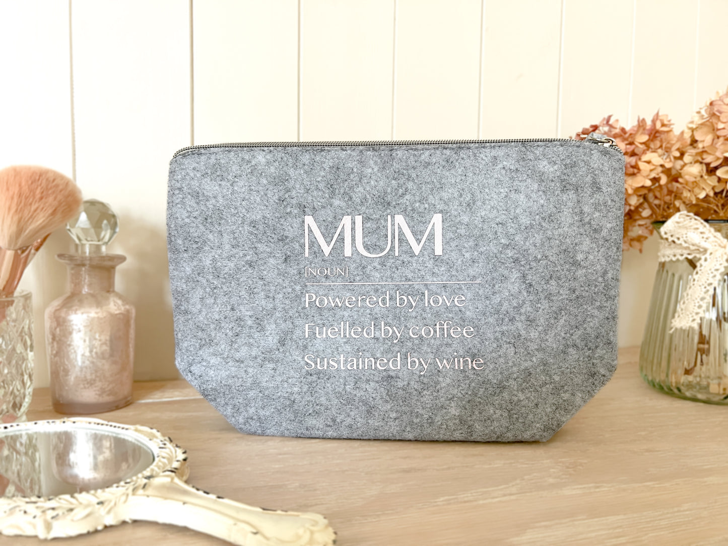 Personalised Make-Up Bag for Mum, Grandma, Nan with Noun, Cosmetic Bag, Toiletry Bag, Lots of Colours