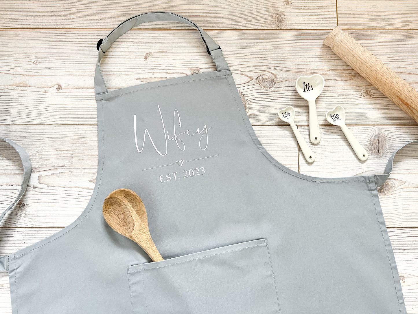 Personalised Wifey Adult Apron With or Without Pocket, Any Wording. Choice of Colours. Wedding Gift, Hubby, Mr and Mrs