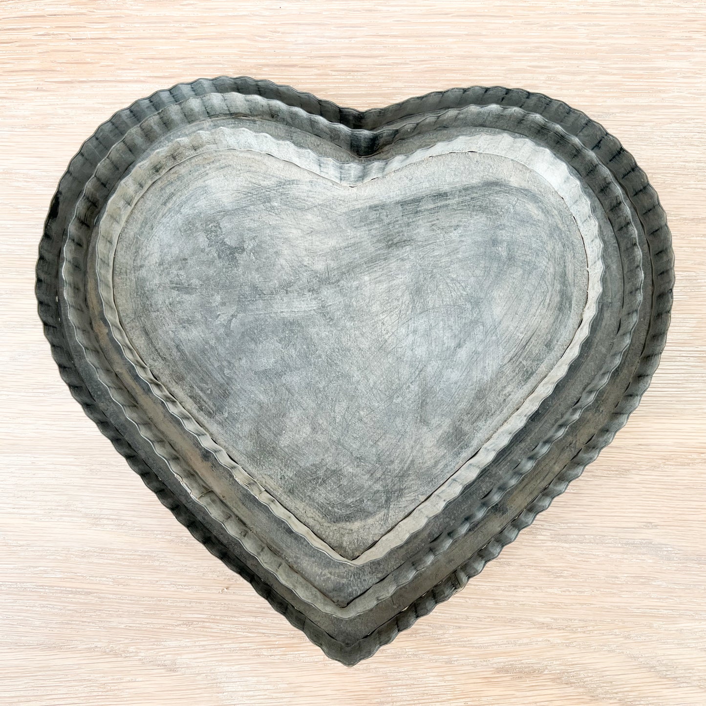 Whitewashed Zinc Heart Rustic Trays - Set of 3