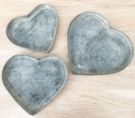 Whitewashed Zinc Heart Rustic Trays - Set of 3